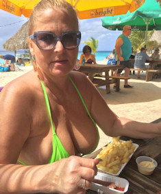 nudism in curacao